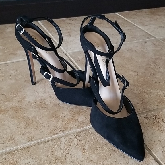 Shoe Dazzle Shoes - Black pointy strappy heels